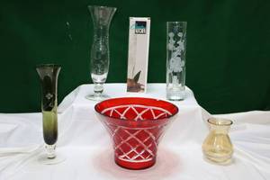 lot 49 image: Home DeCorLSA Depression Champagne Poland Bud Vase Etched Ruby Glass Rose Stem Vase Etc
