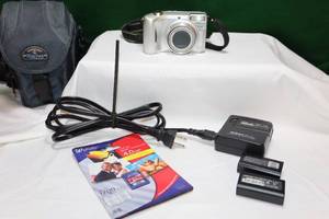 lot 36 image: Sony 35mm Digital Camera, Batteries, Charger Etc