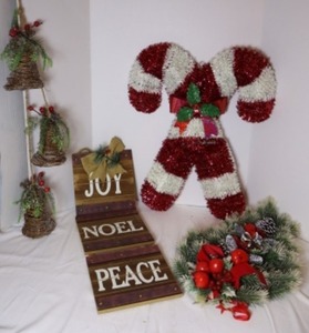 lot 202 image: Home DeCorChristmas Holiday Winter DeCor