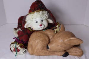 lot 210 image: Home DeCorChristmas Holiday Winter DeCor