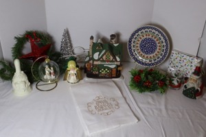 lot 248 image: Home DeCorHoliday Winter Christmas