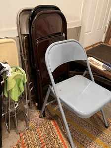 lot 291 image: (5) Folding Metal Chairs Etc