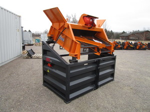 LandHonor Skid Mounted Material Screener