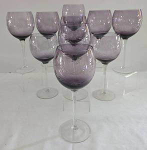 lot 38 image: Lovely Lavender Stemware