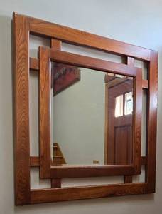 lot 40 image: Large Oak Surrounded Wall Mirror