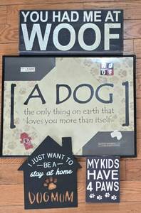 lot 67 image: Selection of Dog-Related Plaques