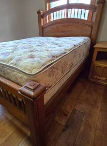 lot 11 image: Four Poster Queen Headboard, Footboard & Frame