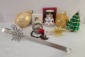 lot 119 image: Pair of Hand-Blown Polish Christmas Ornaments & More