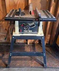 lot 129 image: 10 Pro-Tech 10 Table Saw
