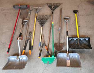 lot 134 image: Large Group of Yard Tools