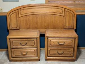 lot 9 image: Queen Size Oak Headboard and Matching Nightstands