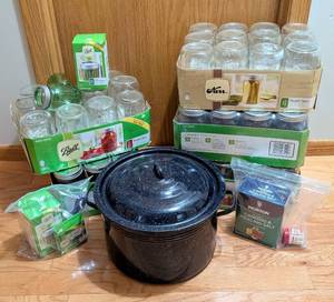 lot 76 image: Assorted Canning Supplies