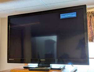 lot 88 image: Magnavox 40 TV