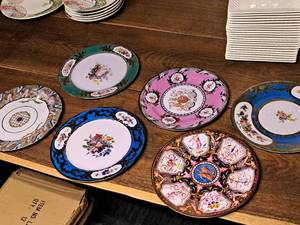 lot 940 image: Lot of (6) 10-12 Metal Plates