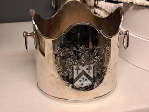 lot 980 image: 9 Metal Champagne Bucket  Oval