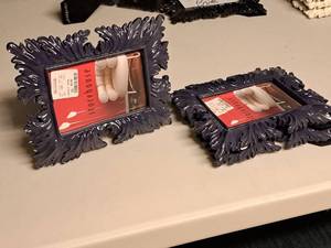 lot 985 image: Lot of (3) Ornate Picture Frames (Purple)