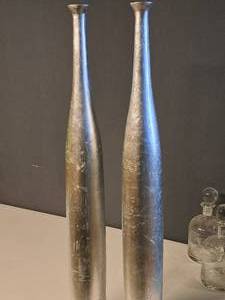 lot 996 image: Lot of (2) 36 Vases