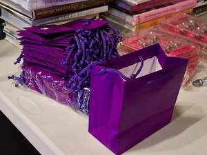 lot 1122 image: Lot of (45) 5 Gift Bags (Purple)