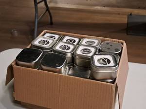 lot 1133 image: Lot of (1 Case) Seamless Tin Container with Window Cover 48-count ( 48 total items )