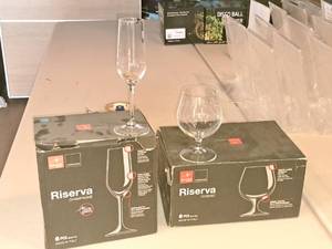 lot 1173 image: Riserva 18-oz Cognac Glasses 18-oz (x6) and Champagne Glasses 7-oz (x6)