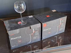 lot 1189 image: Lot of (11) Riserva 16-14-oz Barolo Glasses