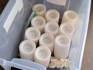 lot 1526 image: Lot of (11) 4 Flameless Pillar Candles 2xAA Battery-Operated (White)