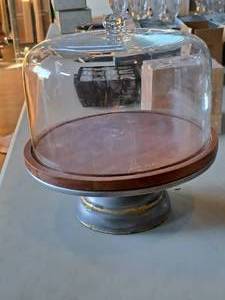 lot 1531 image: 12 MetalWood Cake Stand with Clear Glass Topper