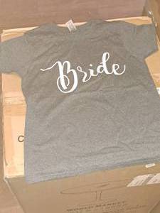 lot 1583 image: Lot of (11) Gildan� Ultra Cotton Size Small Womens T-Shirts (GreyWhite)