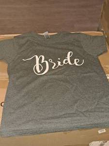 lot 1584 image: Gildan� Ultra Cotton Womens T-Shirts - Size Medium (x6), Large (x1) (GreyWhite)