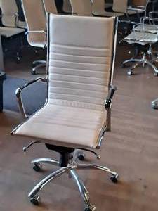 lot 279 image: Padded Metal High-Back Rolling Office Arm Chair (White)