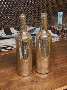 lot 1071 image: Lot of (2) 17 Bottle Vases