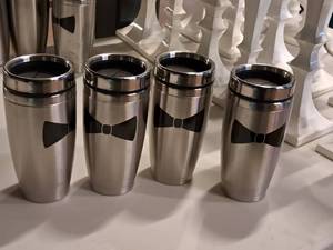 lot 1084 image: Lot of (4) 7 Coffee Mugs  Drink Tumblers