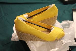 lot 6 image: Ralph Lauren 8.5B Yellow Wedge Shoes