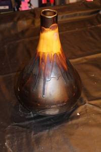 lot 58 image: Retro Drip Glaze Ceramic Vase
