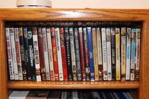 lot 99 image: Extensive DVD Collection of Popular Movies and Box Sets