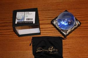 lot 188 image: Currents Wave Glow Art Glass Orb by Dynasty Gallery