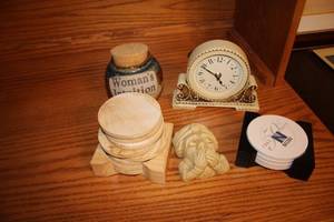 lot 200 image: Collection of Decorative Desk Items with Clock and Coasters
