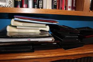 lot 260 image: Assorted Collection of Books and Photo Albums
