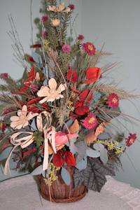 lot 305 image: Artificial Floral Arrangement with Wooden Vase