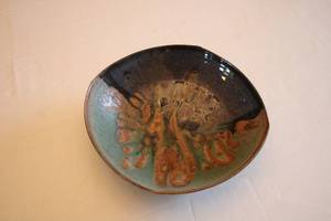 lot 310 image: Handcrafted Ceramic Bowl with Unique Abstract Glaze
