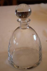 lot 349 image: Elegant Crystal Decanter with Round Stopper