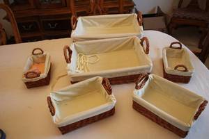 lot 381 image: Set of 6 Woven Wicker Baskets with Fabric Liners