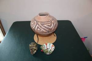 lot 407 image: Decorative Pottery Vase with Turtle Figurine and Turtle Bowl