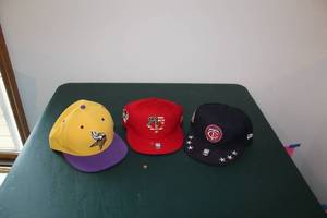 lot 411 image: Set of 3 New Era Sports Caps with Sports Logos