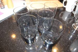 lot 440 image: Set of 6 Clear Glass Tumblers