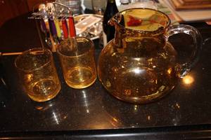 lot 442 image: Vintage Amber Glass Pitcher with 2 Matching Tumblers
