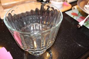 lot 462 image: Crystal Glass Pedestal Bowl with Fluted Design