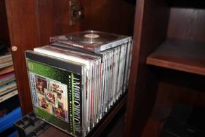 lot 505 image: Collection of Christmas Music CDs Assortment