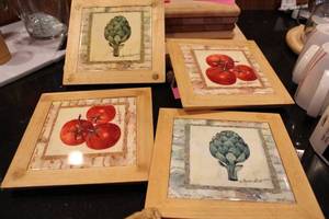 lot 522 image: Set of 4 Franz Didier Wooden Framed Vegetable Prints