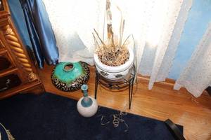 lot 571 image: Collection of Decorative Ceramic Vases and Planter with Stand